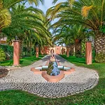 Tropical Garden View - Lagos - Meia Praia Beach