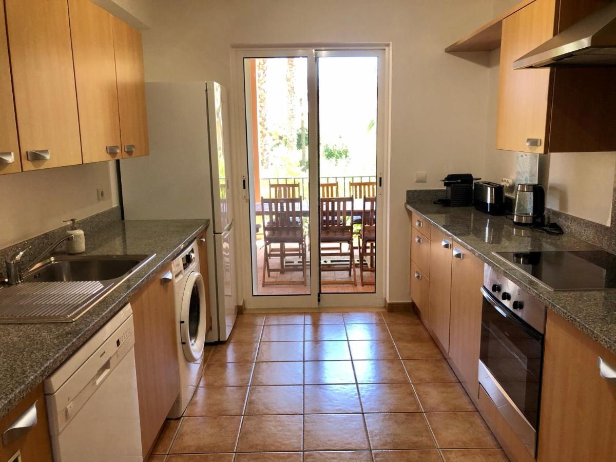 Tropical Garden View - Lagos - Meia Praia Beach Appartement