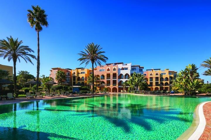 Tropical Garden View - Lagos - Meia Praia Beach * Lagos