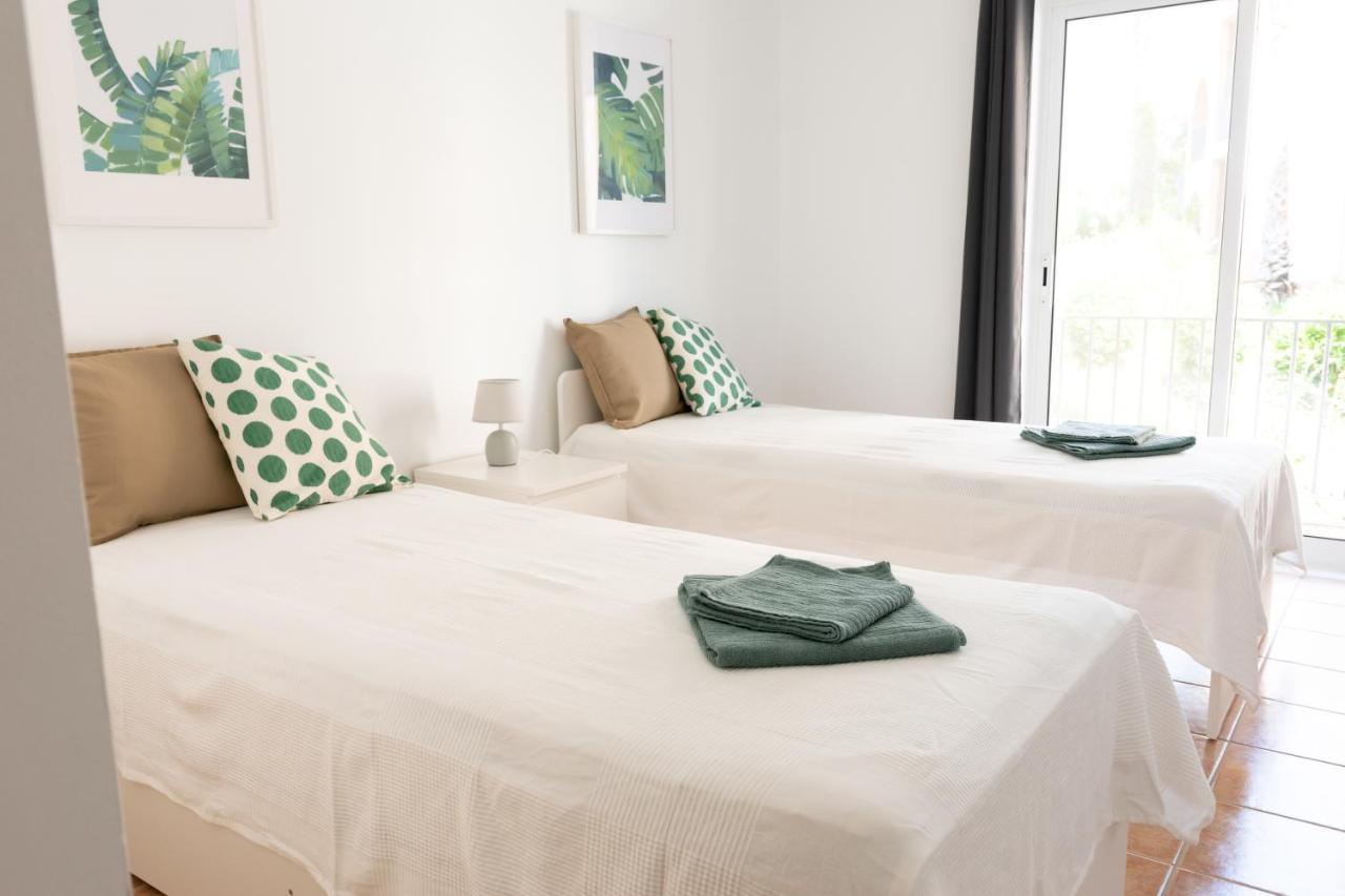 Tropical Garden View - Lagos - Meia Praia Beach *